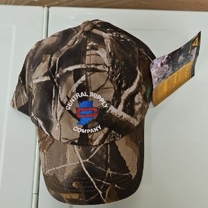 Realtree Camouflage Hat with Embroidered Logo